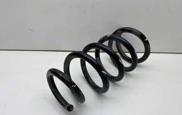 Honda CR-V Rear coil spring