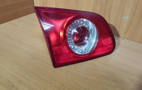 Volkswagen PASSAT B6 Tailgate rear/tail lights 3C9945093