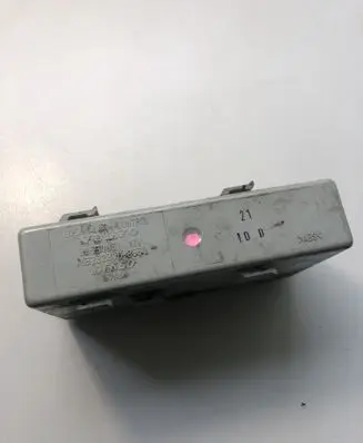 Volvo S40, V40 Door central lock control unit/module 30630081 MB2323008660