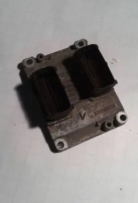 Alfa Romeo 147 Engine control unit/module 0261208327