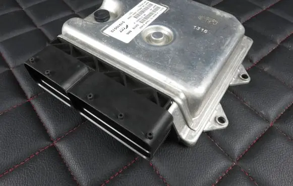 Alfa Romeo Mito Fuse module 51910512 BC0100691K 9RFV8Y6CL