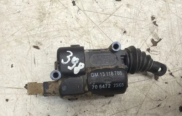 Opel Zafira A Central locking motor 13118786