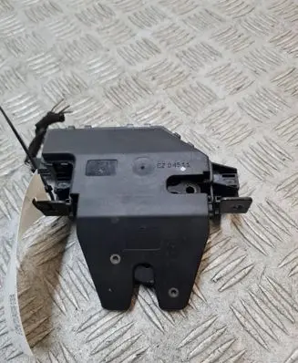 BMW 3 E46 Tailgate/trunk/boot lock/catch/latch 8196401