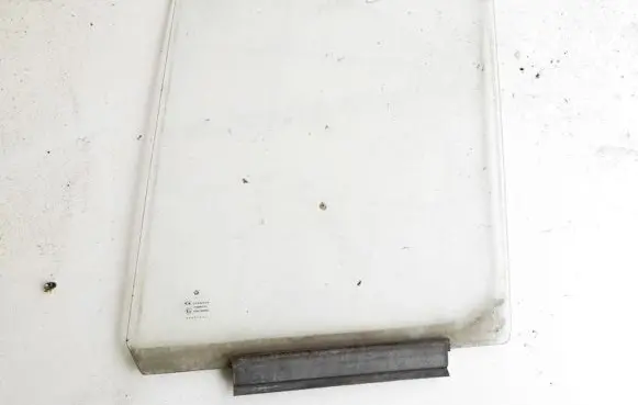 Front door window glass four-door