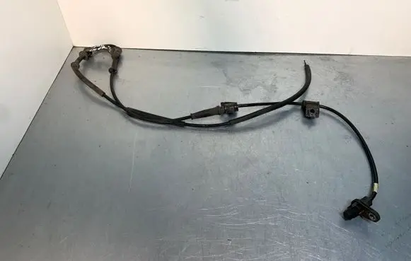 Hyundai i40 ABS brake wheel speed sensor