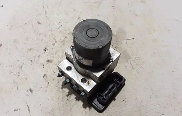 Audi A6 S6 C7 4G ABS Pump 4G0614517AL