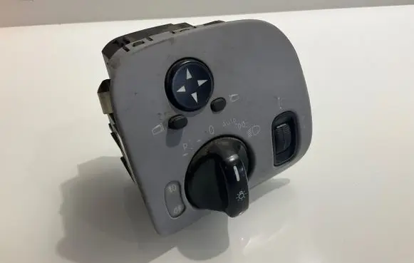 Mercedes-Benz C W203 Light switch A2035450604 04058516 24406574726