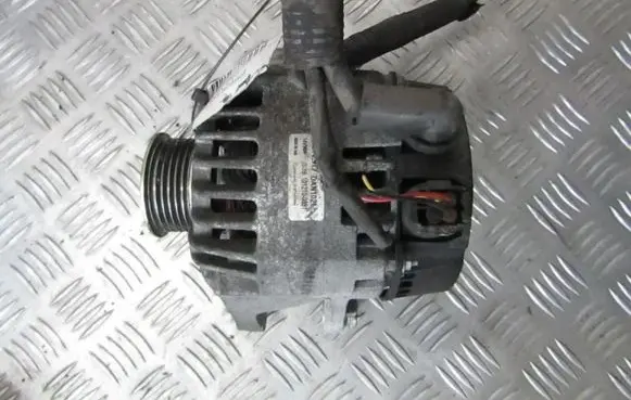 Toyota Avensis T250 Generator/alternator 1012100891 101210-0891