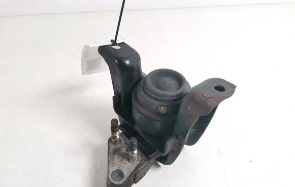 Toyota Corolla Verso E121 Engine mount bracket 12305-22150
