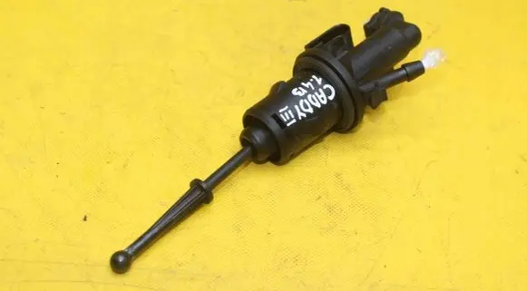 Clutch slave cylinder