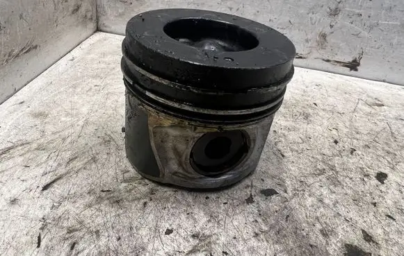 Hyundai Santa Fe Piston 