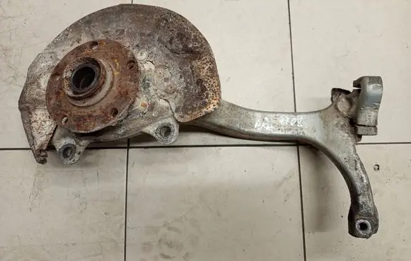 Audi A4 S4 B6 8E 8H Front wheel hub spindle knuckle