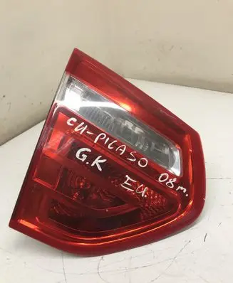 Citroen C4 I Picasso Tailgate rear/tail lights