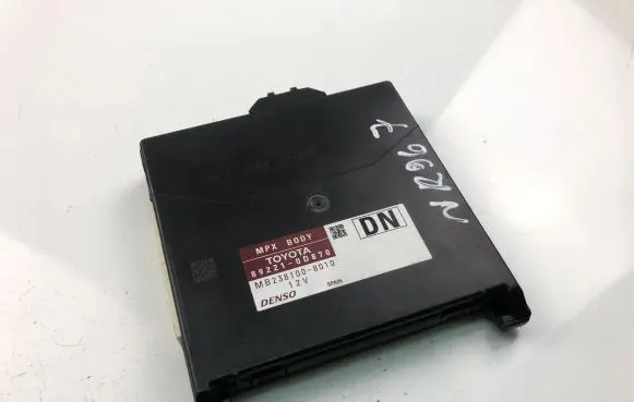 Toyota Yaris Other control units/modules 892210D870