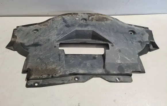 Mercedes-Benz X-class W470 Engine splash shield/under tray 508315XA0A