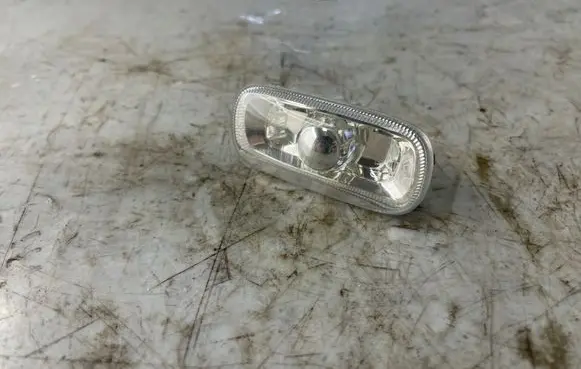 Audi A6 S6 C5 4B Front fender indicator light 8E0949127