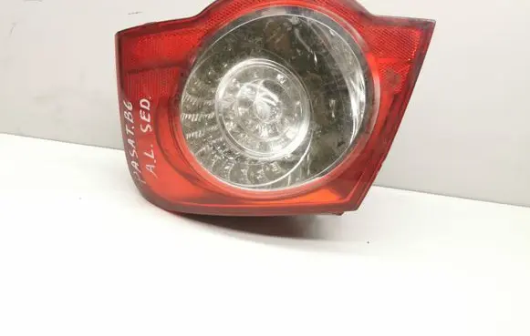 Rear/tail lights