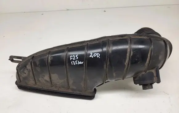 BMW X3 F25 Air intake hose/pipe 7812946