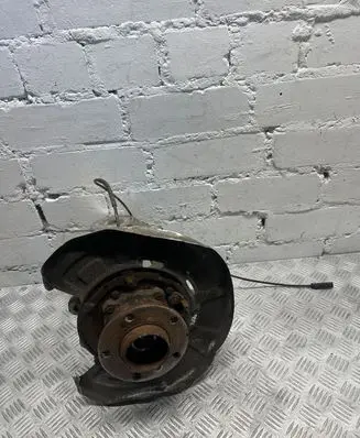 BMW X5 F15 Rear wheel hub 6770984