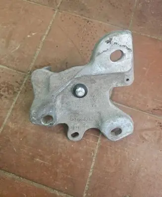 Renault Espace - Grand espace V Front shock absorber mounting bracket 321551836K 32155839R 2671