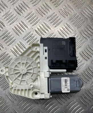 Volkswagen PASSAT CC Front door window regulator with motor 914860145 3C8959701 3C8837462M