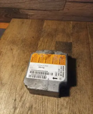 Mercedes-Benz E W210 Airbag control unit/module