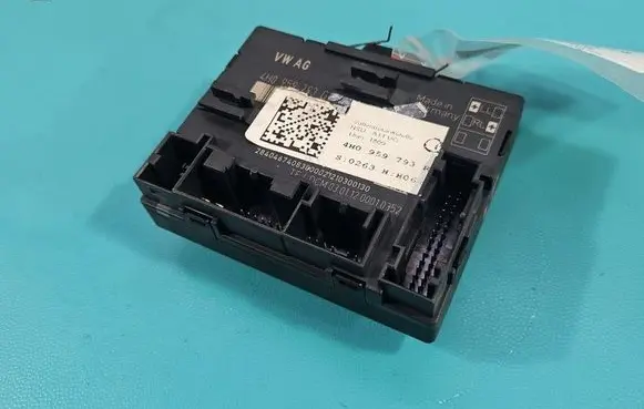 Audi A8 S8 D4 4H Central body control module 4H0959793G IMPRK1577017