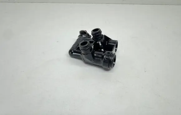 BMW 8 G15 Thermostat 8678822