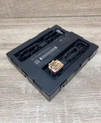 Audi A4 S4 B8 8K Comfort/convenience module 8K0907064C 5DK009918