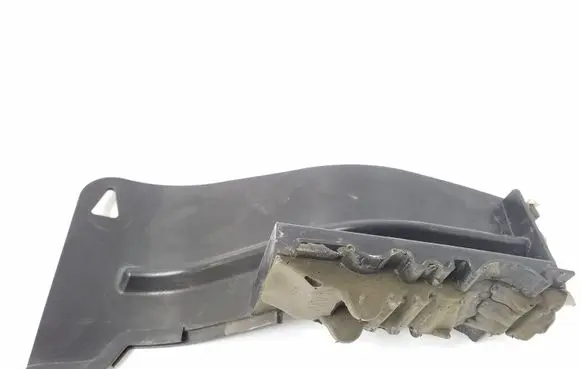 Jeep Grand Cherokee Other engine bay part 68148905AA