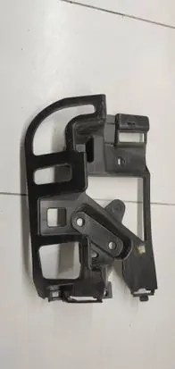 Peugeot 5008 II Rear bumper mounting bracket 9829975480