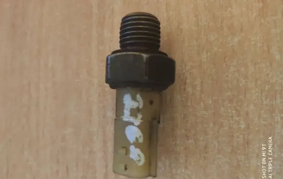 Renault Master III Oil pressure sensor 