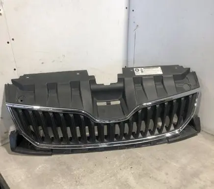 Skoda Fabia Mk3 (NJ) Front bumper upper radiator grill 6V0853653