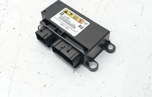 Opel Ampera Airbag control unit/module 13587452