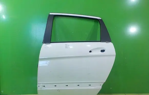 Mercedes-Benz B W245 Rear door TP228