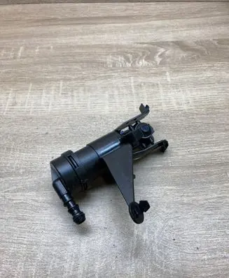Nissan Tiida C11 Headlight washer spray nozzle 28642EM30A 2033190109 Leftside