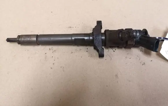 Ford Focus Fuel injector 0445110353