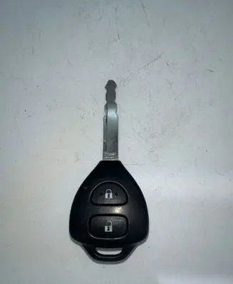 Toyota Yaris Ignition key/card 