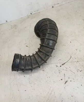 Volvo XC90 Air intake hose/pipe 08634143