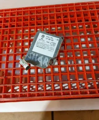 Volkswagen Sharan Airbag control unit/module 1C0909605 35020612A 5WK43121