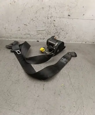 Volkswagen Touran I Front seatbelt 1T1857705 33049825
