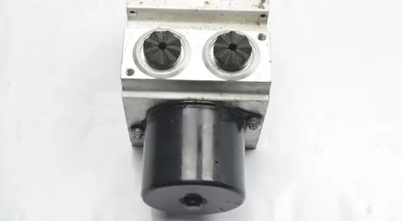Volkswagen PASSAT CC ABS Pump 3C0614109