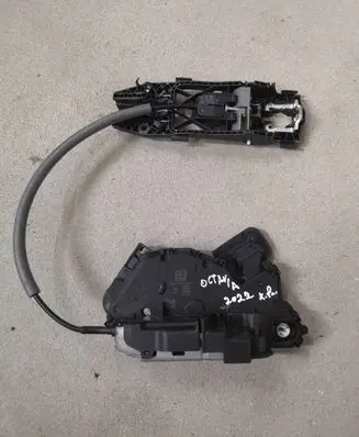 Skoda Octavia Mk4 Front door lock 5TB837015E A046465 STVPV07