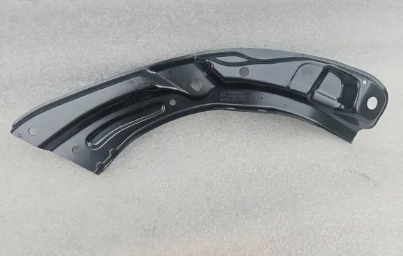 Skoda Rapid (NH) Radiator support slam panel bracket 5JA805931B