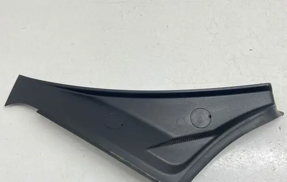Porsche Panamera (970) Rear/tail light trim molding 97051288206