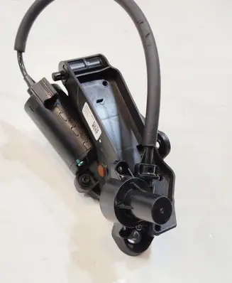 Maserati Ghibli Accelerator throttle pedal 06700051800