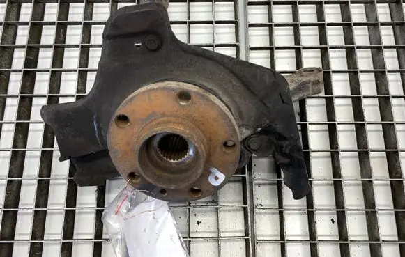 Fiat Tipo Front wheel hub spindle knuckle