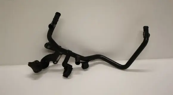 Volkswagen Golf VII Engine coolant pipe/hose 5Q0121070AH 5Q0121599P