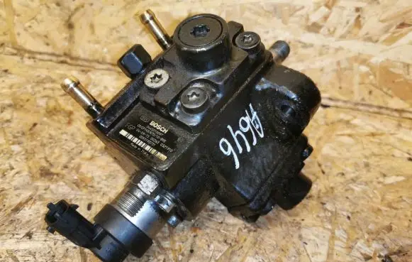 Fuel injection high pressure pump