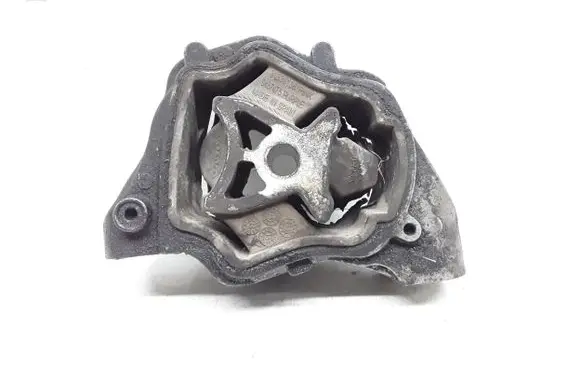 Volvo V60 Engine mount bracket 31330138 9487475